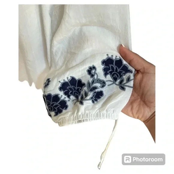 NY Collection Embroidered Elbow Sleeve Peasant Blouse in white, LARGE - Picture 3 of 7